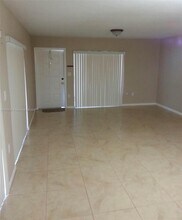 14377 SW 97th Terrace in Miami, FL - Building Photo - Building Photo