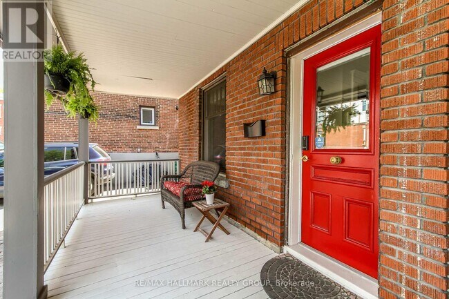 36 Rockwood St in Ottawa, ON - Building Photo - Building Photo