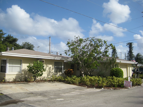 2504 Oceanview in Delray Beach, FL - Foto de edificio