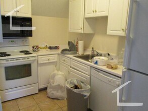 12 Glencoe St in Boston, MA - Building Photo - Building Photo