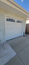 204 W Duell St in Glendora, CA - Foto de edificio - Building Photo