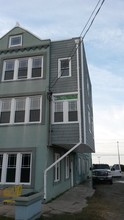 523-529 W Main St in Crisfield, MD - Foto de edificio - Building Photo