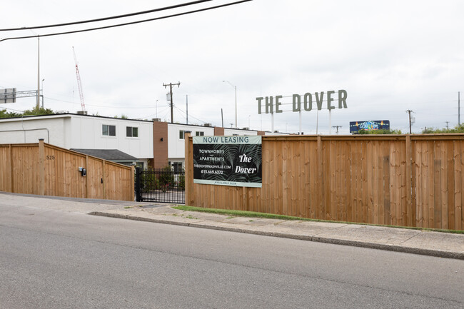 The Dover in Nashville, TN - Foto de edificio - Building Photo