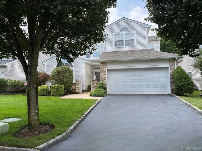property at 76 Hamlet Dr