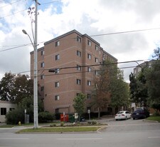 Bethlehem Place in St Catharines, ON - Building Photo