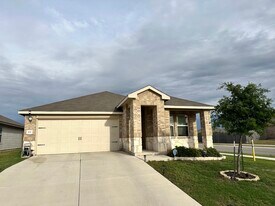 300 Low Bramble Dr in Hutto, TX - Building Photo