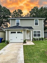 3657 Caroline Vale Blvd in Jacksonville, FL - Building Photo
