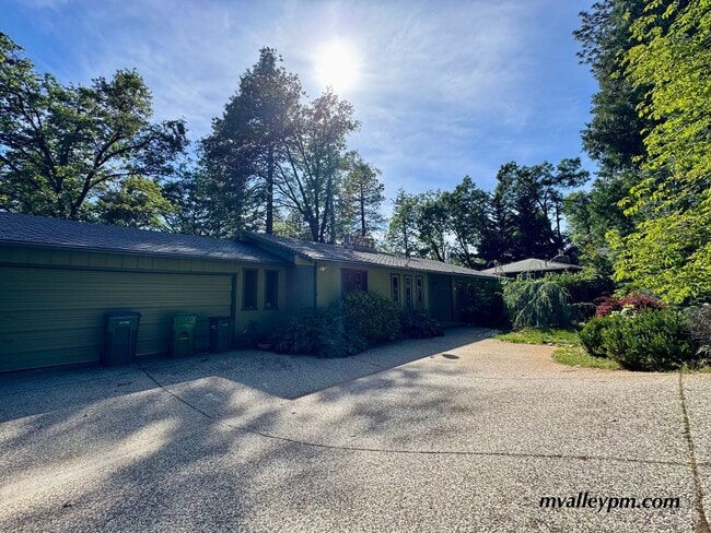 property at 12392 Gayle Ln