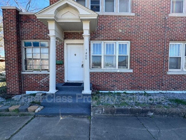 property at 1400 NW 22nd St