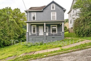 513 Wilson St in Clarksburg, WV - Building Photo