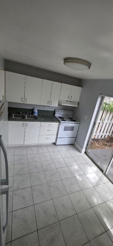 470 NE 18th Ave in Homestead, FL - Building Photo - Building Photo