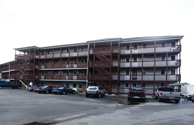 Hannah in Beverly, MA - Foto de edificio - Building Photo