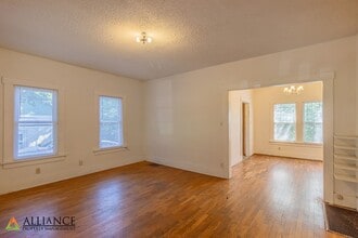 512 Denison Ave in Manhattan, KS - Building Photo - Building Photo