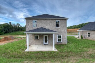 520 Catalina Ct in Jonesborough, TN - Building Photo - Building Photo