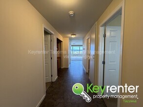 3201 Pacific Ave in Tacoma, WA - Building Photo - Building Photo