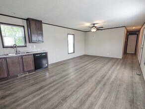 46000 Geddes Rd in Canton Township, MI - Building Photo - Building Photo