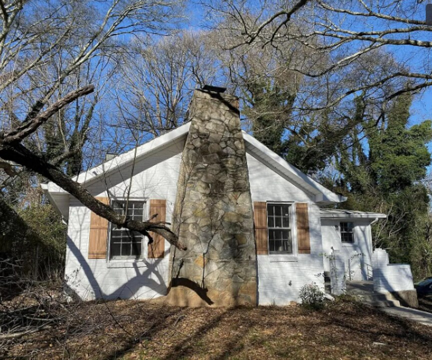 1263 North Ave NW in Atlanta, GA - Building Photo