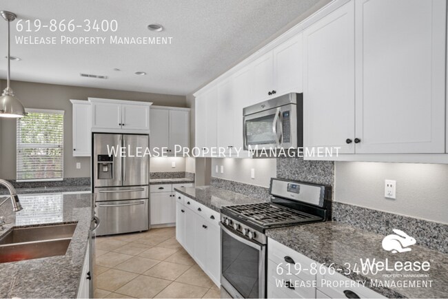 29416 Breezeway Ct in Menifee, CA - Building Photo - Building Photo