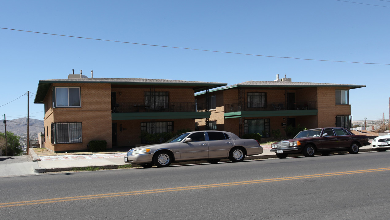 810-816 W Yandell Dr in El Paso, TX - Building Photo