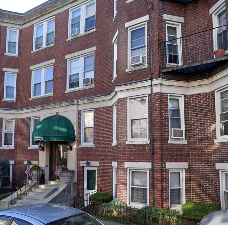 9 Barrows St, Unit B in Boston, MA - Building Photo