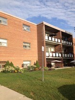 1003 Notre Dame Dr Apartments