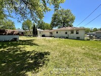 9427 Atwood Dr - 16