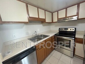4269 S Semoran Blvd in Orlando, FL - Building Photo - Building Photo