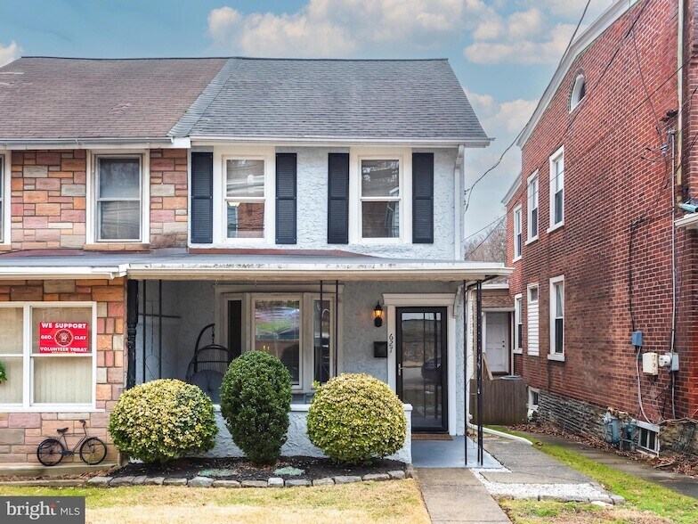 627 Ford St, Unit 513 in Conshohocken, PA - Building Photo