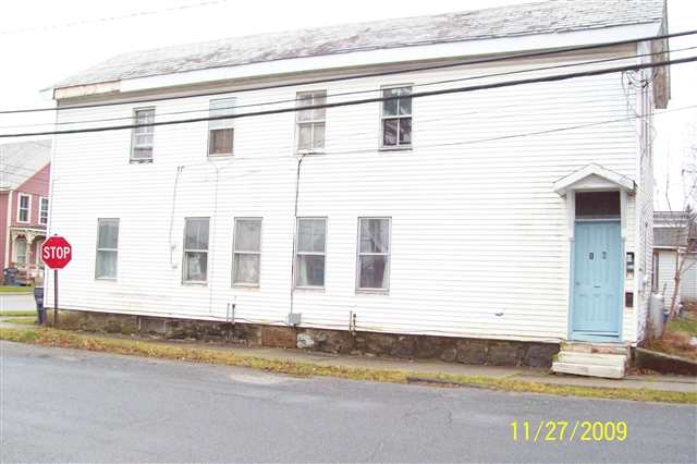 14 First St in Hoosick Falls, NY - Building Photo - Building Photo