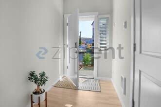 1621 Seattle Hill Rd in Bothell, WA - Building Photo - Building Photo