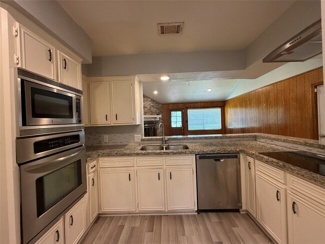 422 Gamewood Dr