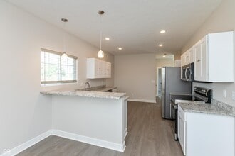 227 N Hamilton Ave in Indianapolis, IN - Foto de edificio - Building Photo