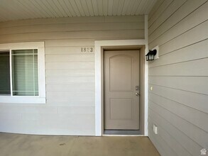 1823 N Crest Rd in Saratoga Springs, UT - Building Photo - Building Photo