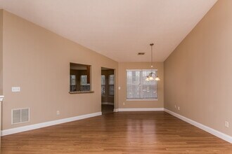 2704 Lake Park Ridge E in Acworth, GA - Building Photo - Building Photo