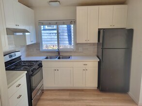 3311 Martin Luther King Jr Way in Oakland, CA - Building Photo - Building Photo