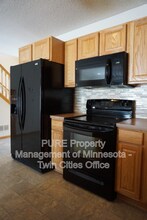 6376 Upper 13th St N in Oakdale, MN - Building Photo - Building Photo