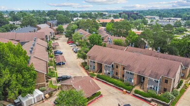 The Woodlands in Tyler, TX - Foto de edificio - Building Photo