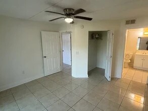 1601 Big Tree Rd, Unit 1201 in South Daytona, FL - Foto de edificio - Building Photo