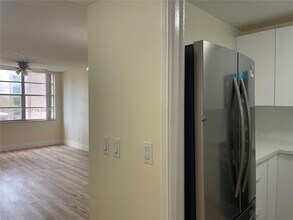 9481 Evergreen Pl in Davie, FL - Building Photo - Building Photo