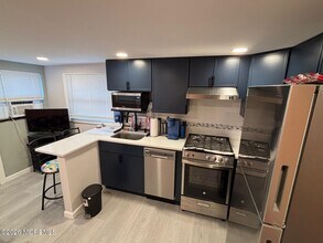 2 Neptune Pl in Keansburg, NJ - Building Photo - Building Photo