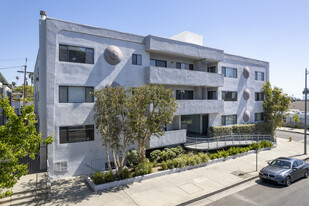 Vermont Towers in Los Angeles, CA - Foto de edificio - Primary Photo