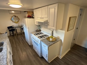 210A Marshall Ave in Roseville, CA - Building Photo - Building Photo