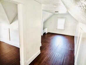 12405 Chesterfield Ave in Cleveland, OH - Building Photo - Building Photo