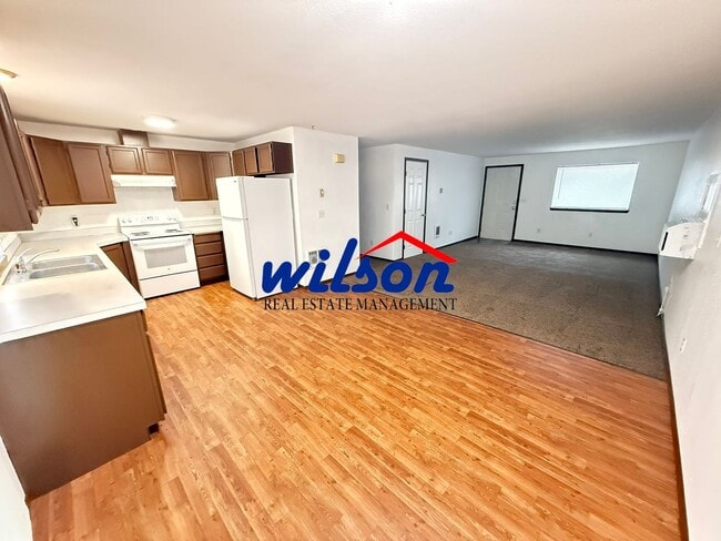 property at 1807 S 7th Ave