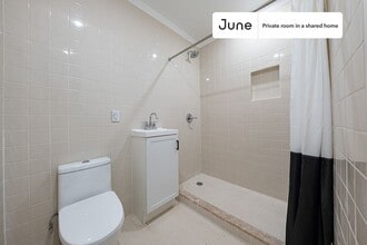 Room in Shared 4 bed/2 bath home in Brooklyn, NY - Foto de edificio - Building Photo