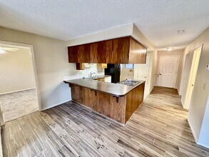 3507 W Beechwood Dr in Rogers, AR - Foto de edificio - Building Photo