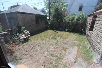 7 Seagrave Rd-Unit -Apt 1 in Cambridge, MA - Building Photo - Building Photo