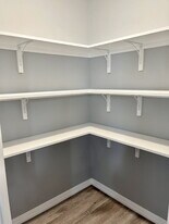 1301 N Clinton Ave in Lubbock, TX - Building Photo