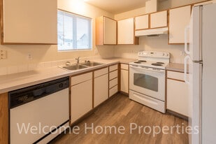 416 SE 6th St in College Place, WA - Building Photo