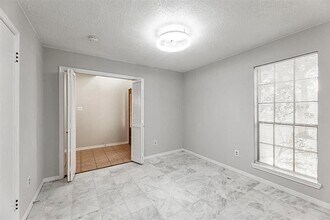 3411 Stillwater Ln in Sugar Land, TX - Building Photo - Building Photo